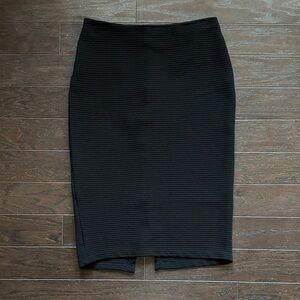 3/$12 ✨ Black Pencil Skirt